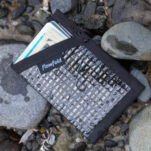 Minimalist Card Holder by flowfold - Image 14